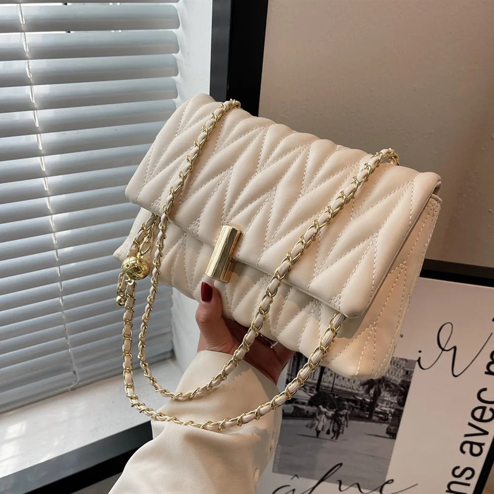 Chic Quilted Chain Crossbody Bag