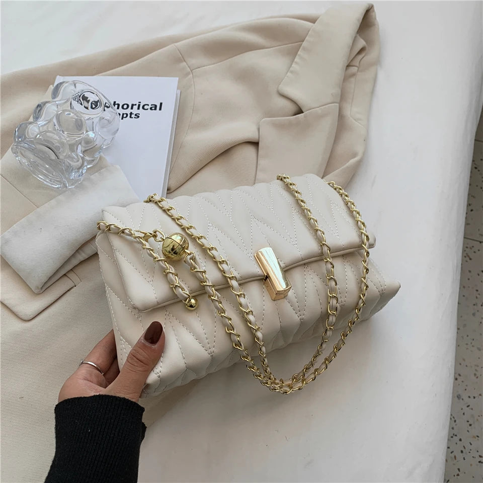 Chic Quilted Chain Crossbody Bag